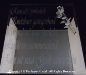 Spiegel met tekst Roos als symboliek met kristallen roos incl. standaard kistal