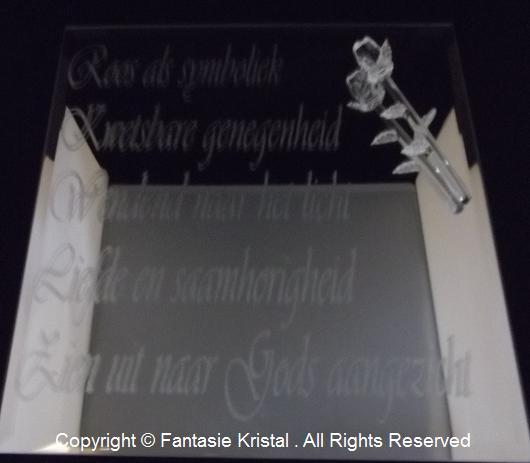 Spiegel met tekst Roos als symboliek met kristallen roos incl. standaard kistal